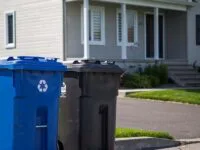 Rappel – Mise à la rue des bacs à ordures et recyclage