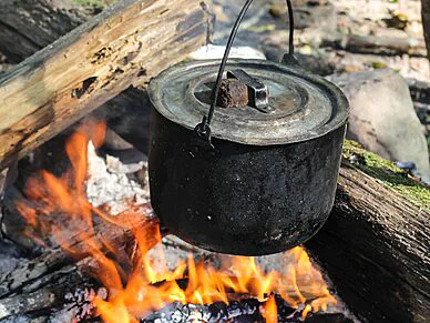 Un gars, une fille bien cuits! | Carnaval de Gentilly