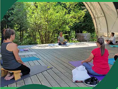 Yoga avec Manon Tousignant | au Moulin Michel